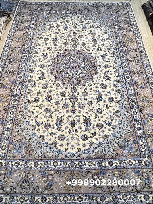 Wool Rug. Floral Persian Dream.