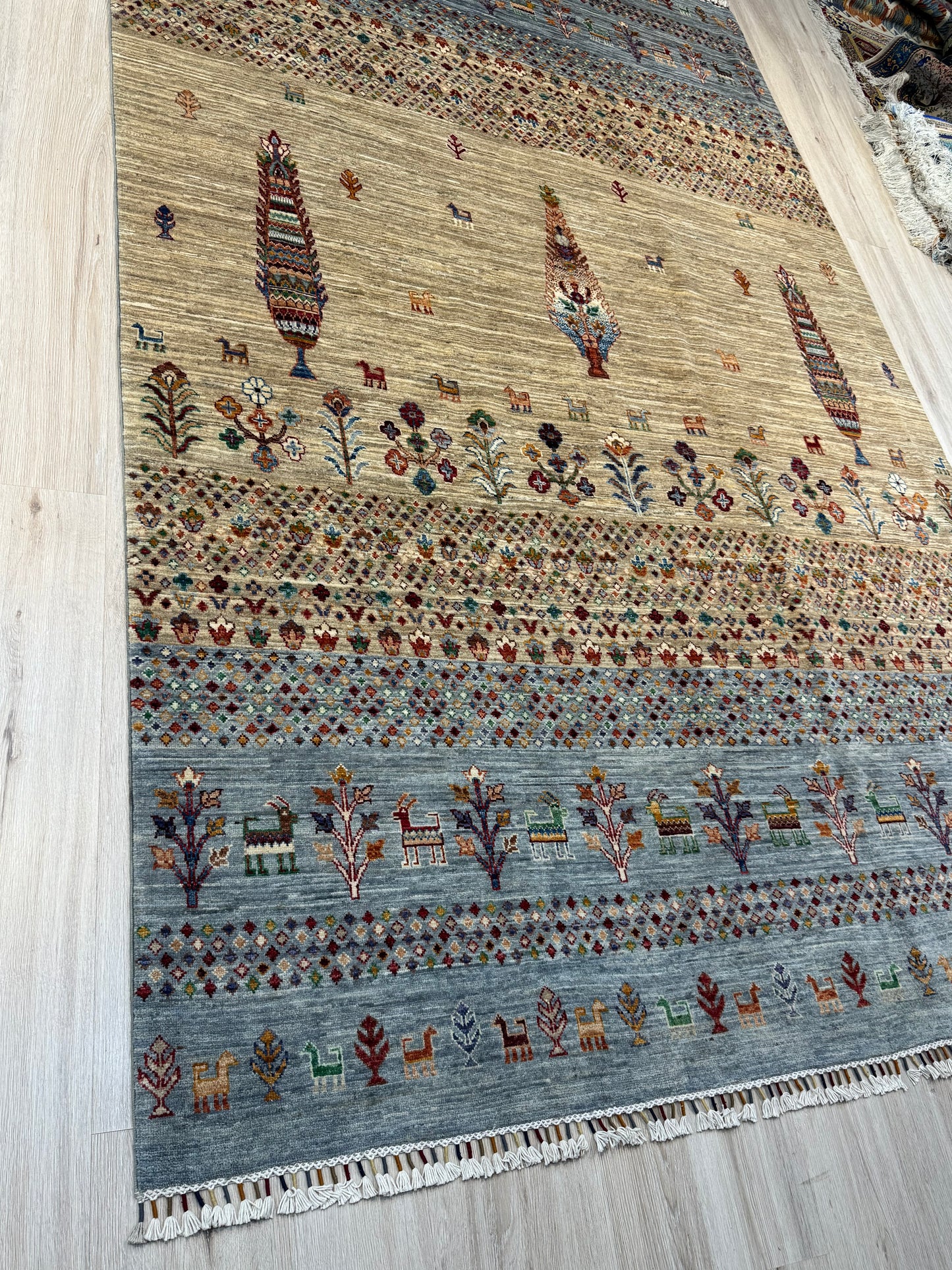 Wool Rug. Timeless Weave.