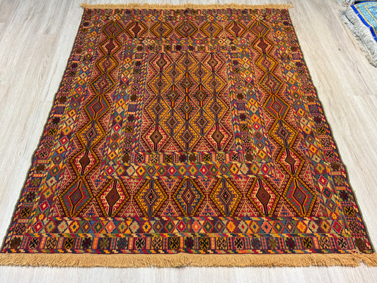 Kilim. 3 In 1.