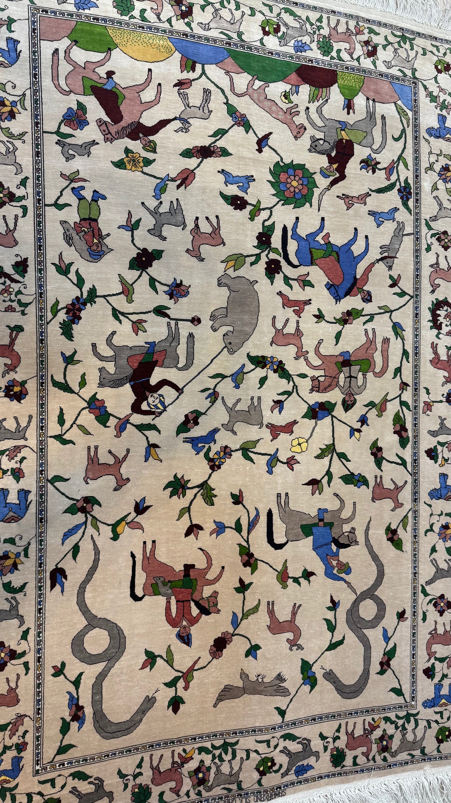 Silk Rug. Royal Hunt.