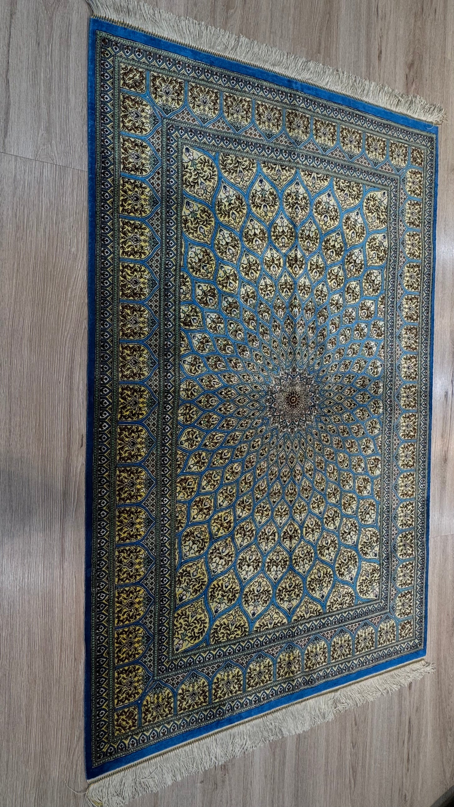 Silk Rug. Golden Dome.