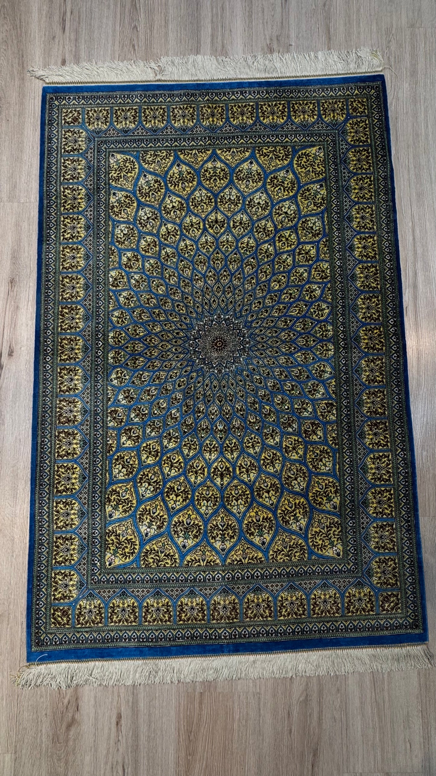 Silk Rug. Golden Dome.