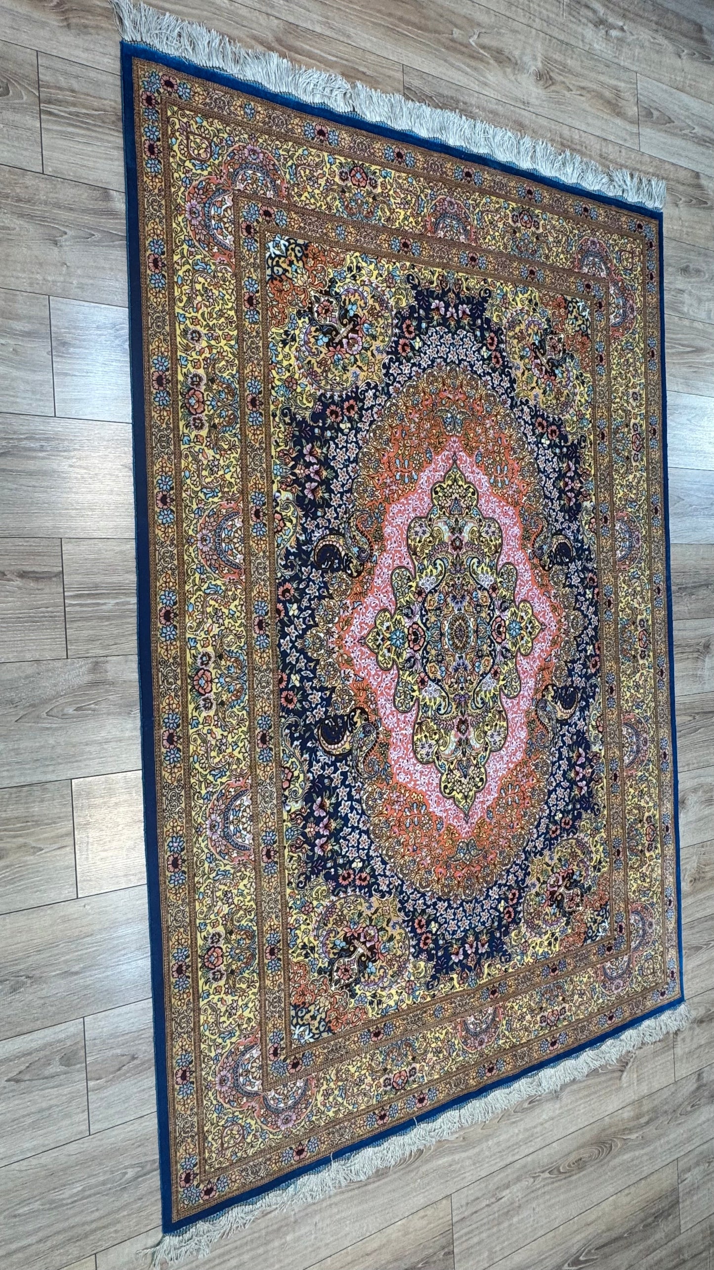 Silk Rug. Nayrang Medallion.