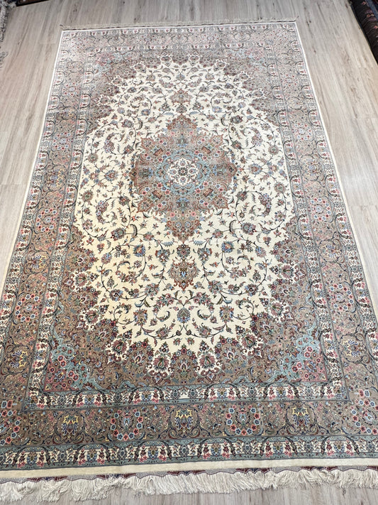 Silk Rug. Floral Persian Dream.