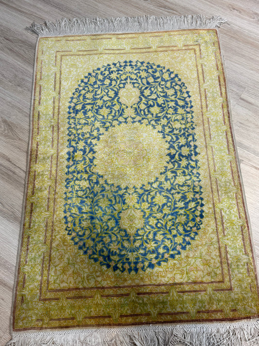 Silk Rug. Celestial Medallion.