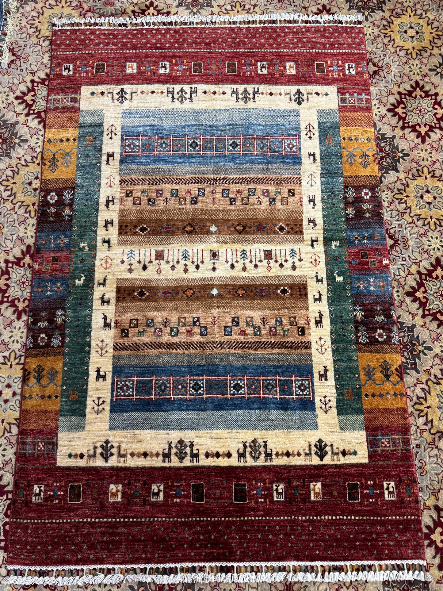 Wool Rug. Timeless Weave.