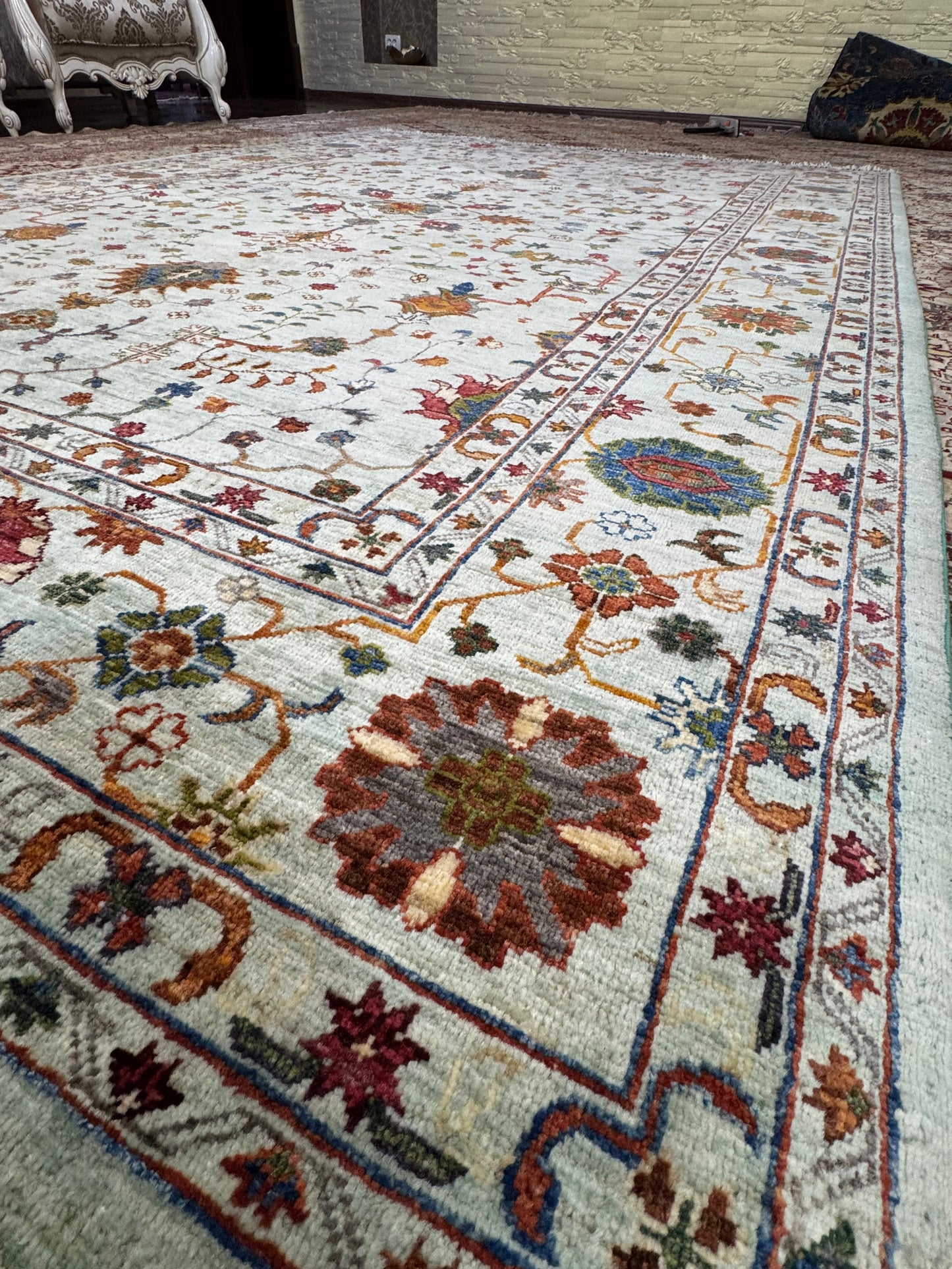 Wool Rug. Garden Bloom.