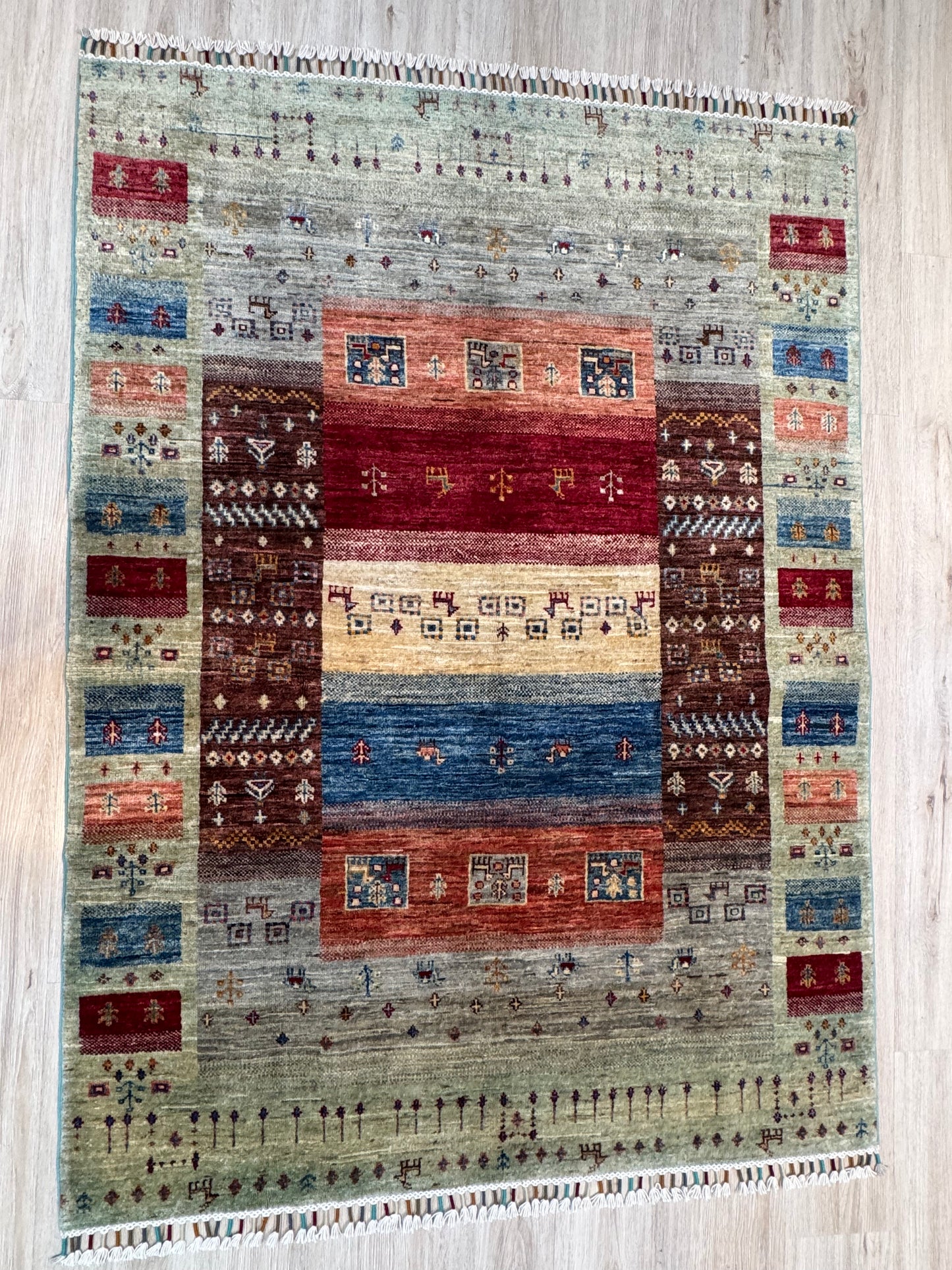 Wool Rug. Timeless Weave.