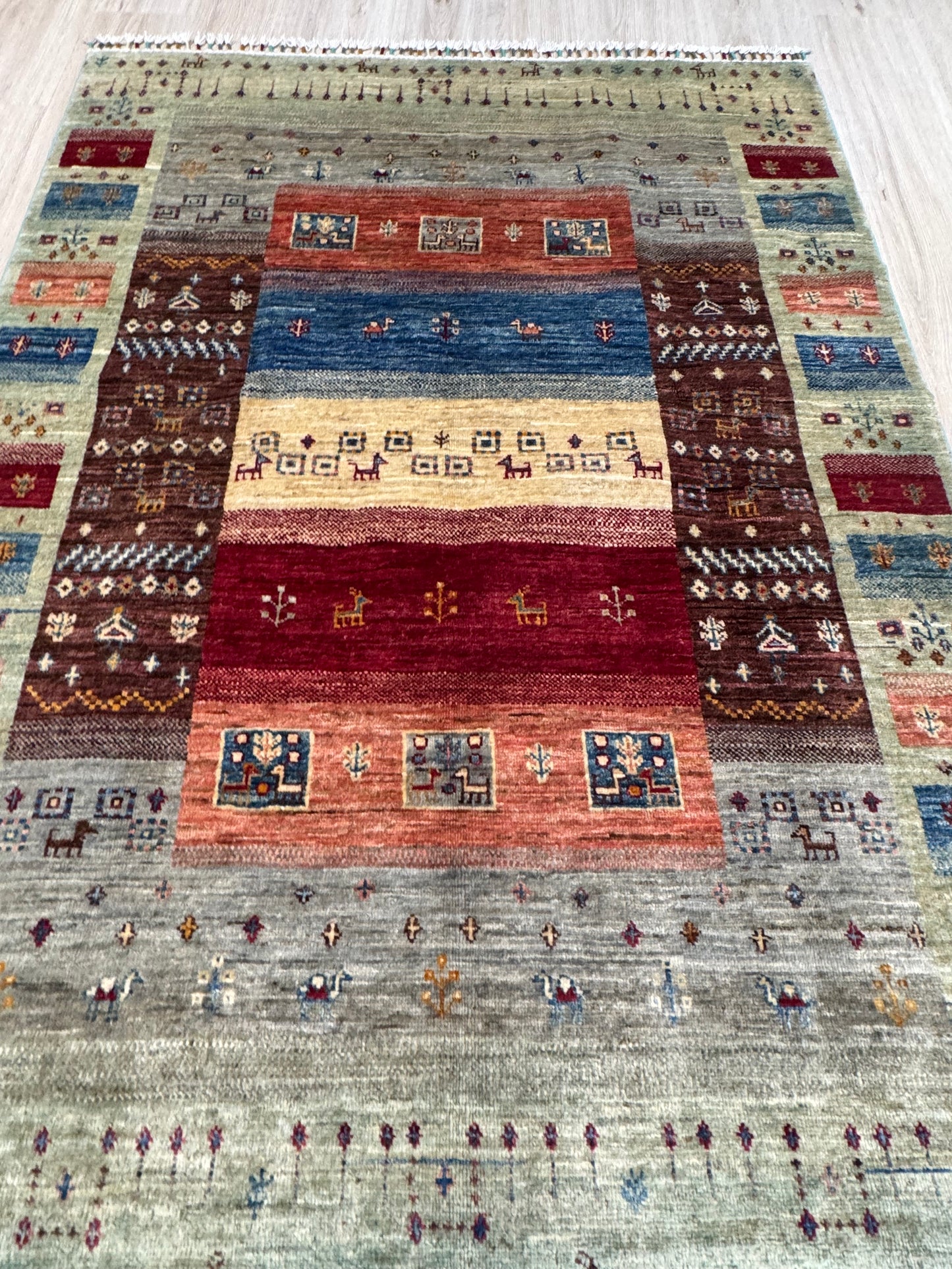 Wool Rug. Timeless Weave.