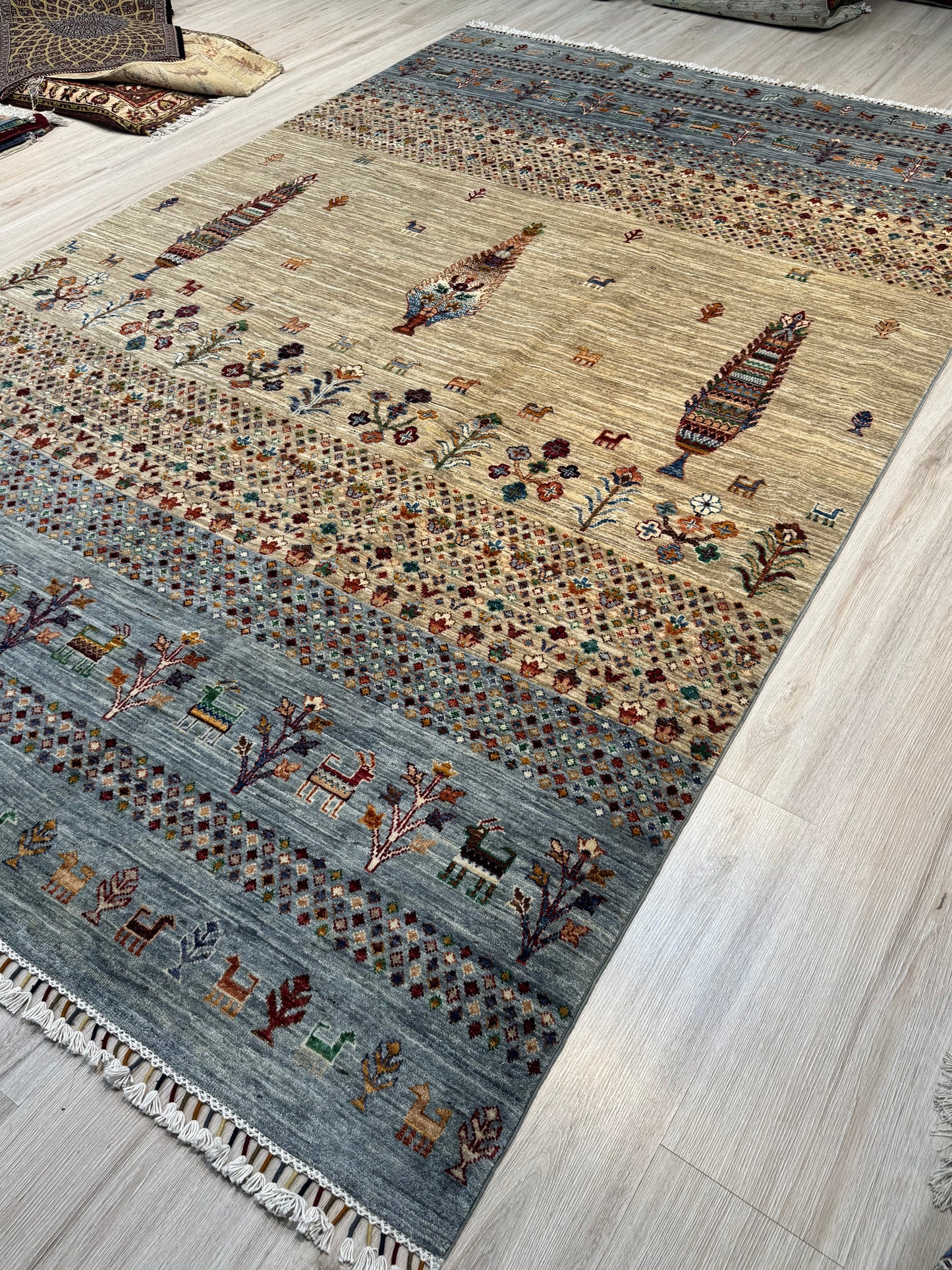 Wool Rug. Timeless Weave.