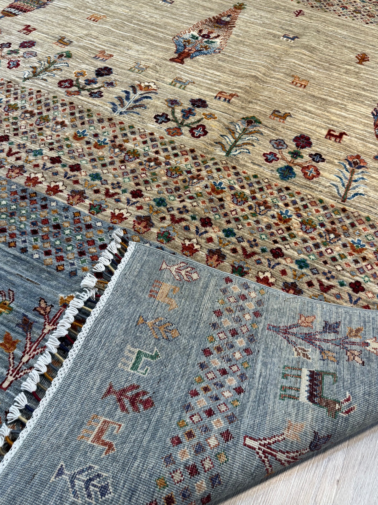 Wool Rug. Timeless Weave.