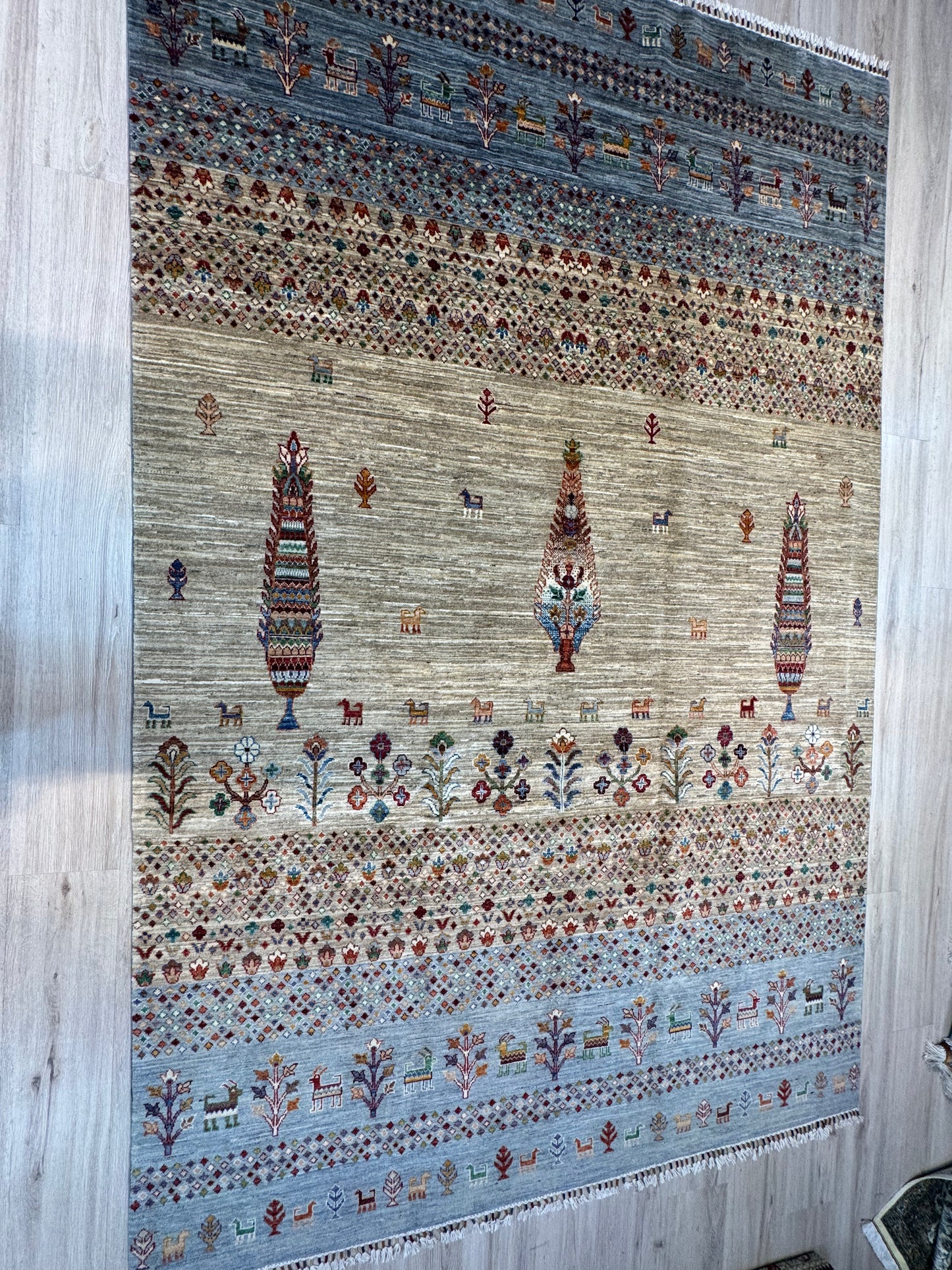 Wool Rug. Timeless Weave.