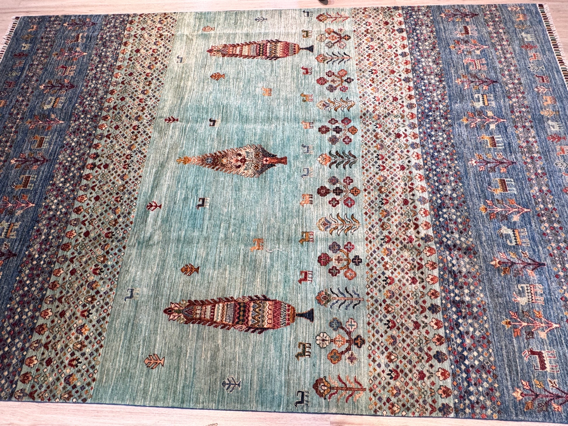 Wool Rug. Timeless Weave.