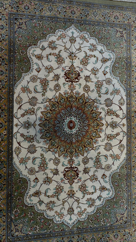 Silk Rug. Garden Bloom.