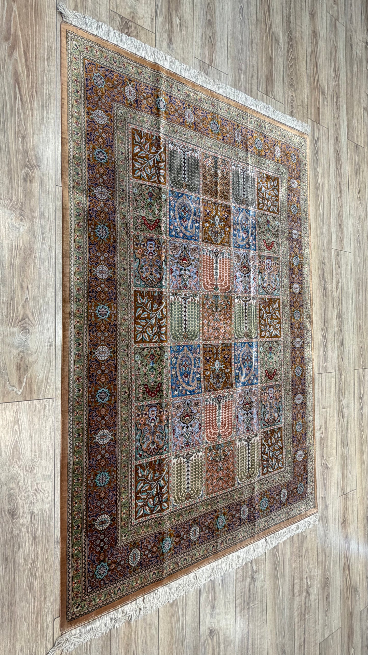 Silk Rug. Eternal Four Seasons.